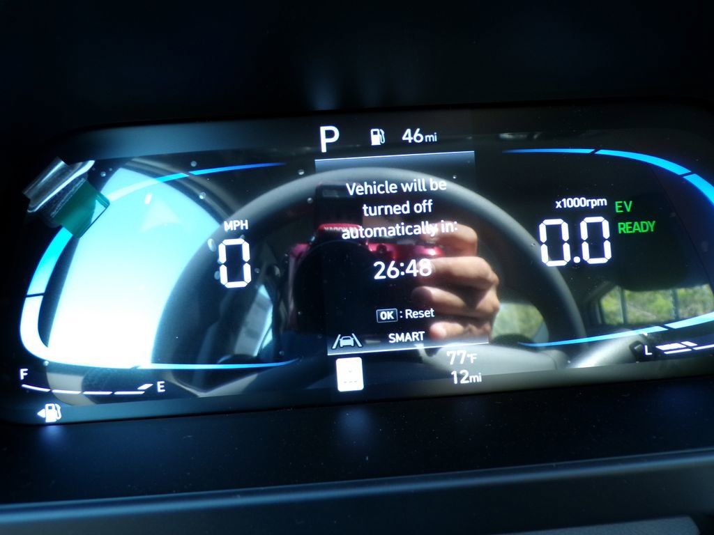 New 2026 Hyundai Elantra Hybrid FWD image 23