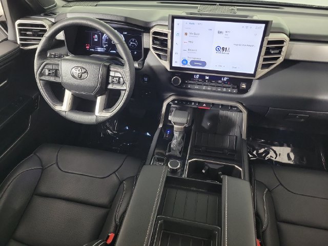 Used 2026 Toyota Tundra Limited AWD/4WD image 15