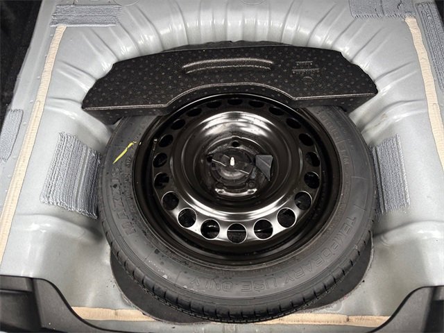 Used 2023 Chevrolet Malibu LT image 32