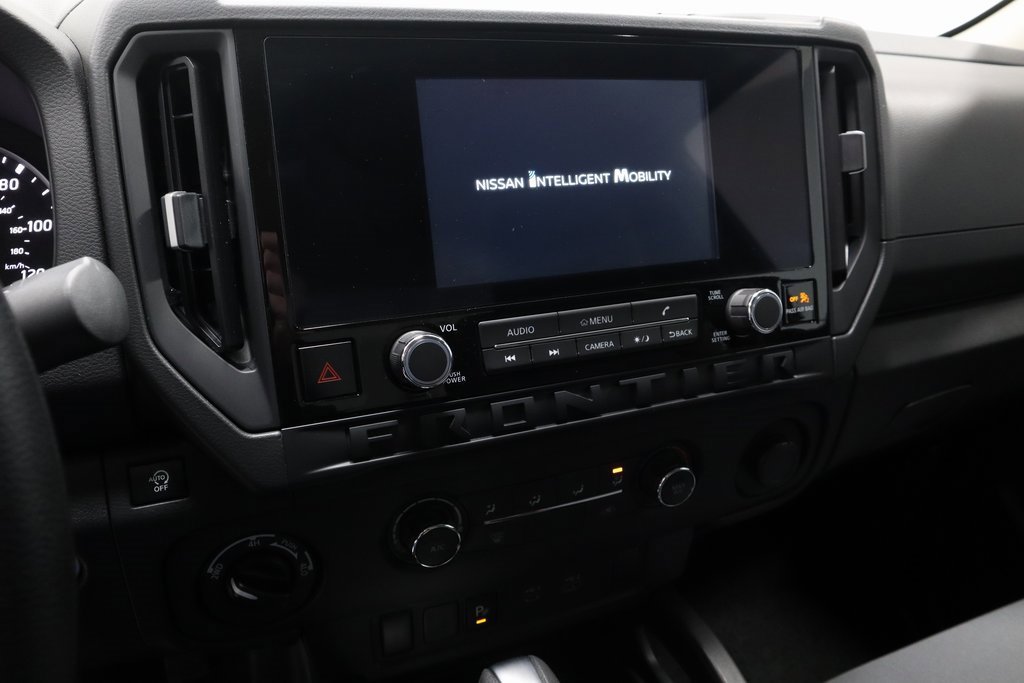 Certified 2025 Nissan Frontier S image 30