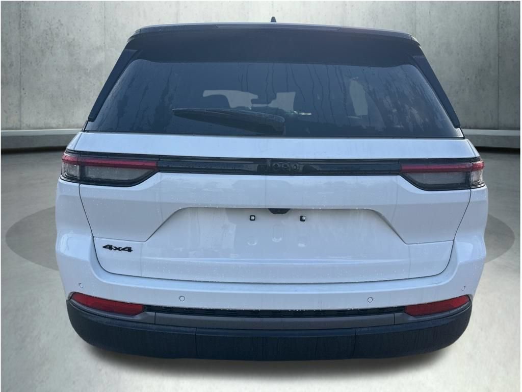 New 2026 Jeep Grand Cherokee Altitude AWD/4WD image 6