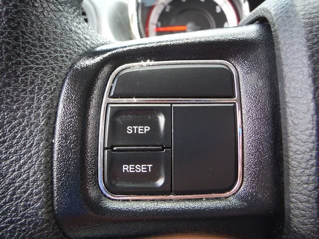 Certified 2019 Dodge Grand Caravan SE FWD image 24