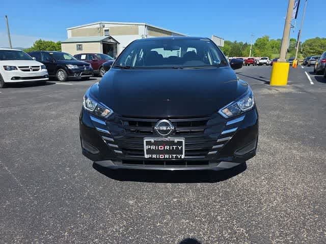 Used 2023 Nissan Versa SV FWD image 7