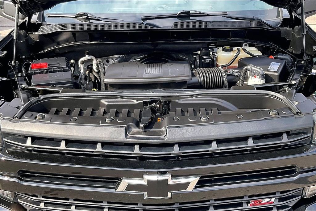 Used 2019 Chevrolet Silverado 1500 LT Trail Boss AWD/4WD image 13