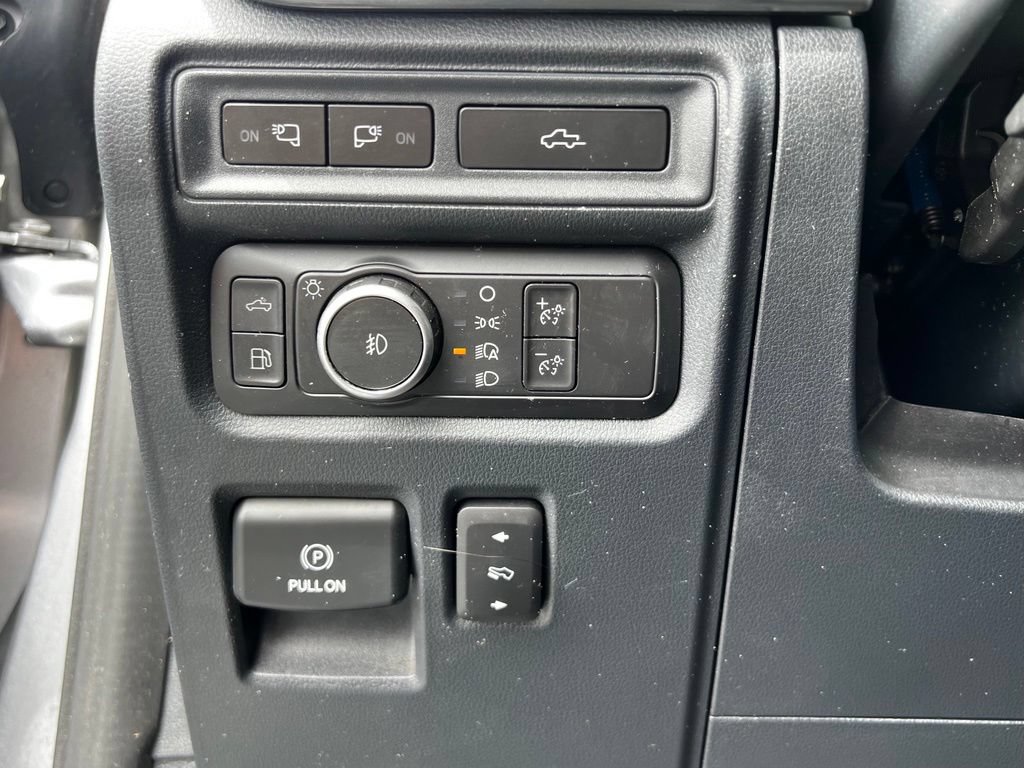 Used 2022 Ford F150 Lariat AWD/4WD image 28