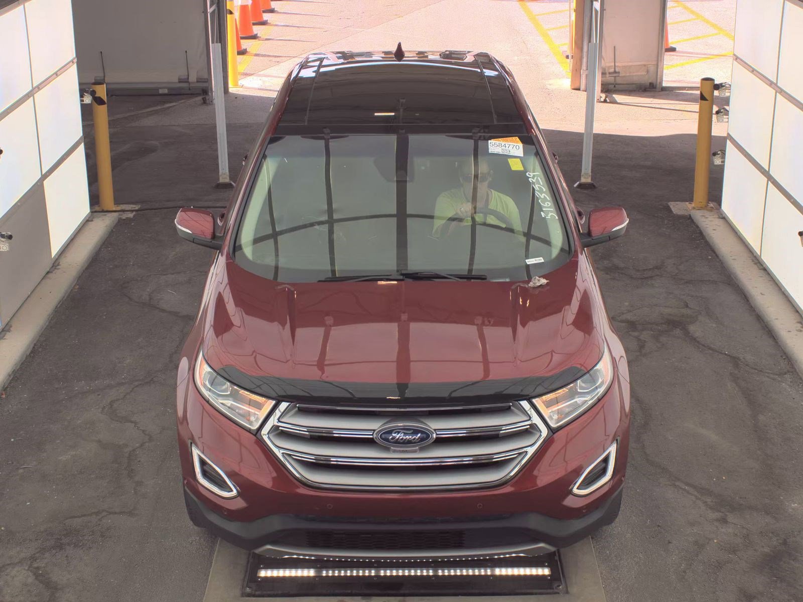 Used 2018 Ford Edge Titanium w/ Equipment Group 302A image 2