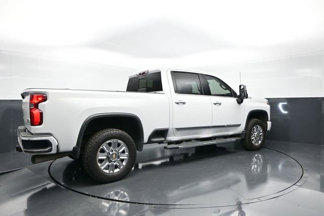Used 2024 Chevrolet Silverado 2500 High Country w/ Z71 Off-Road Package AWD/4WD image 7