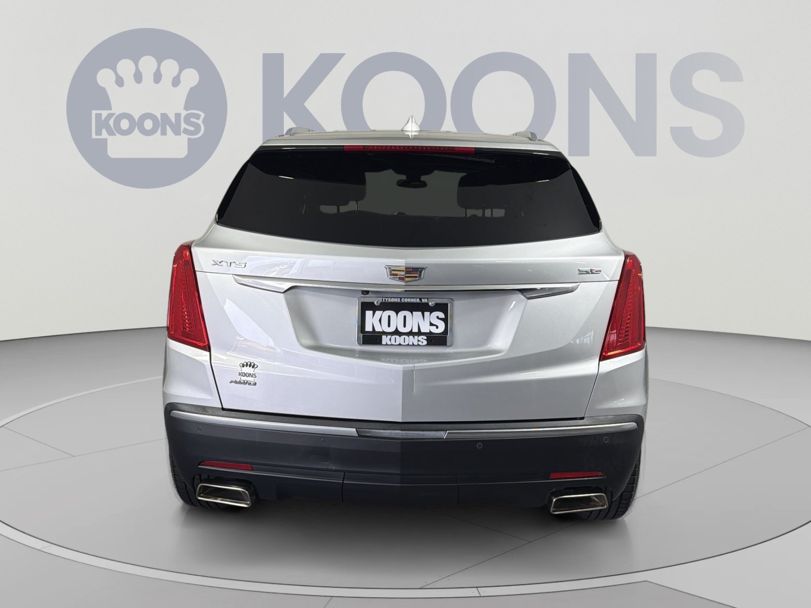 Used 2018 Cadillac XT5 Luxury w/ Driver Awareness Package AWD/4WD image 5