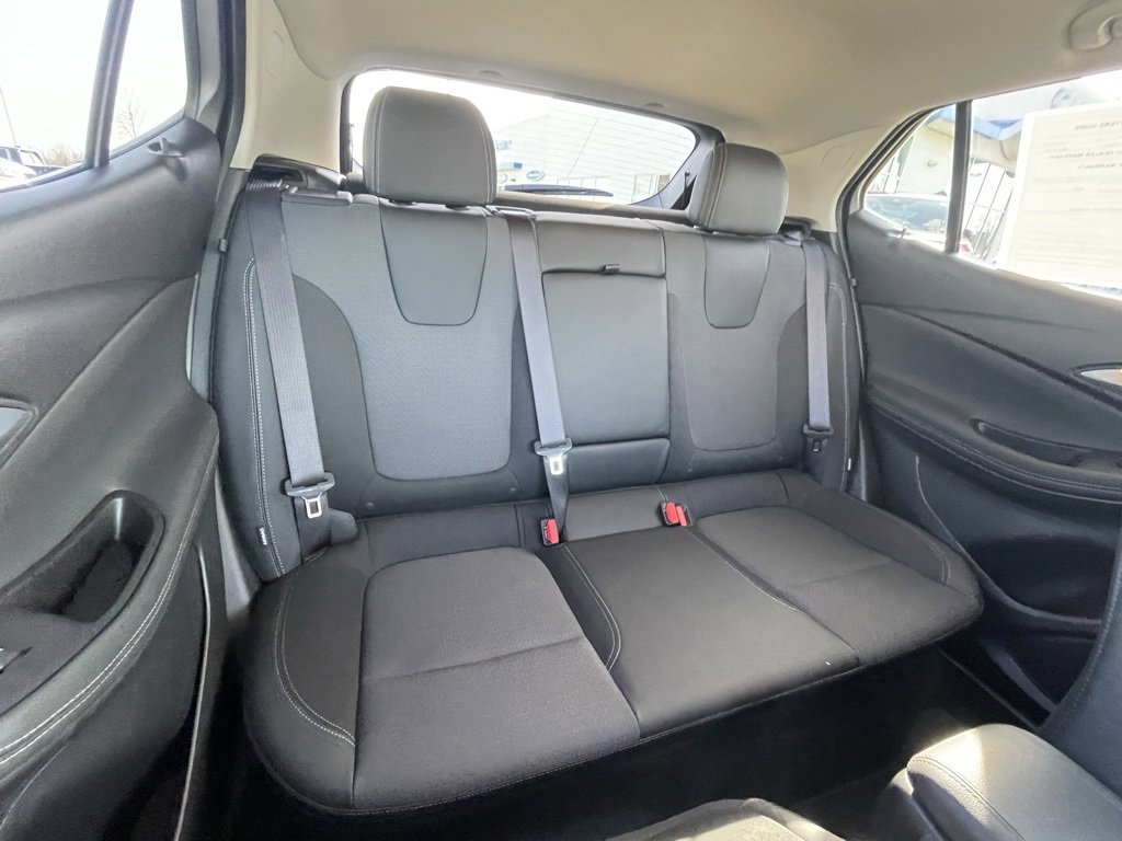 Used 2022 Buick Encore GX Select image 13