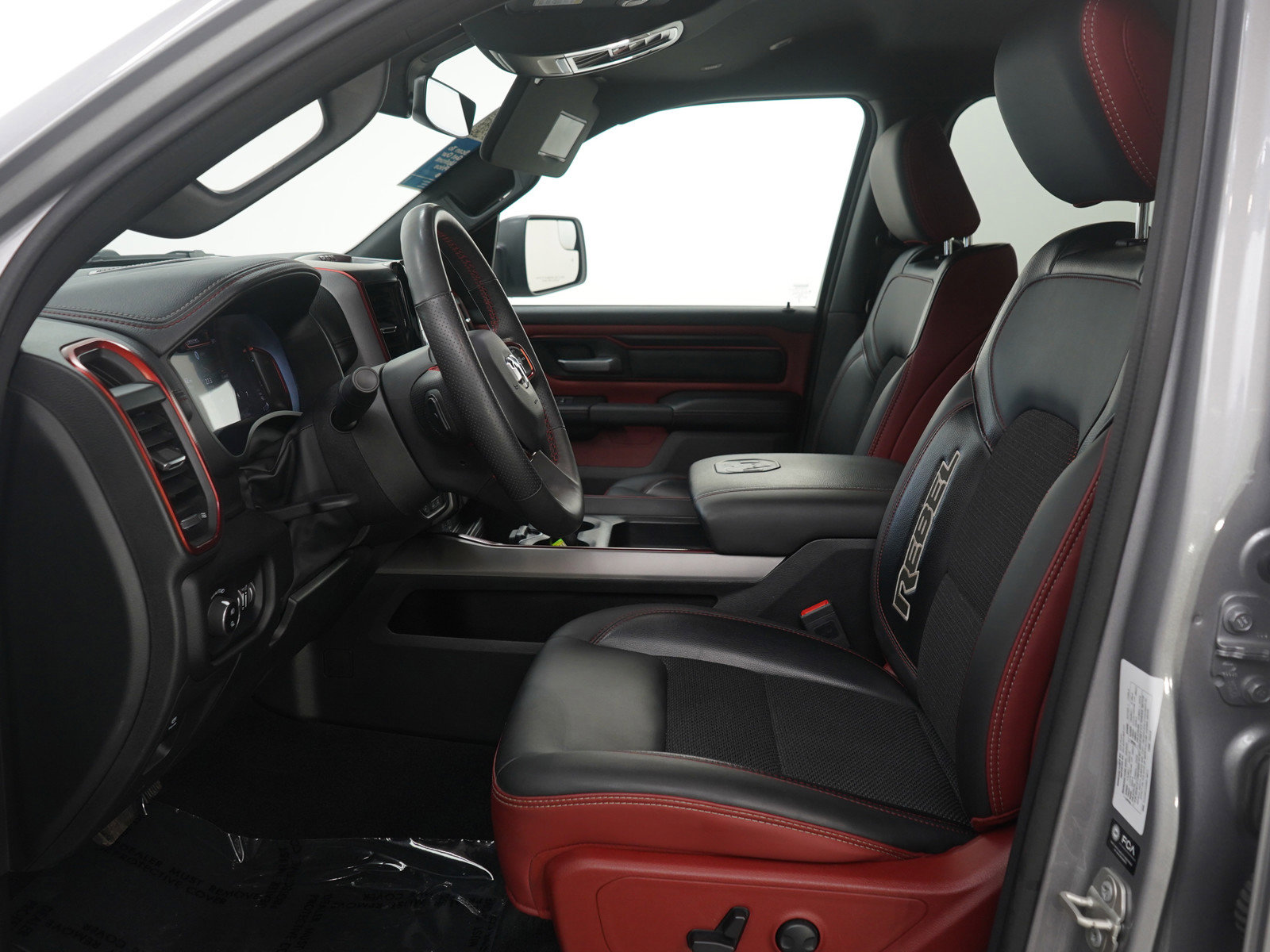 Used 2025 RAM 1500 Rebel image 17