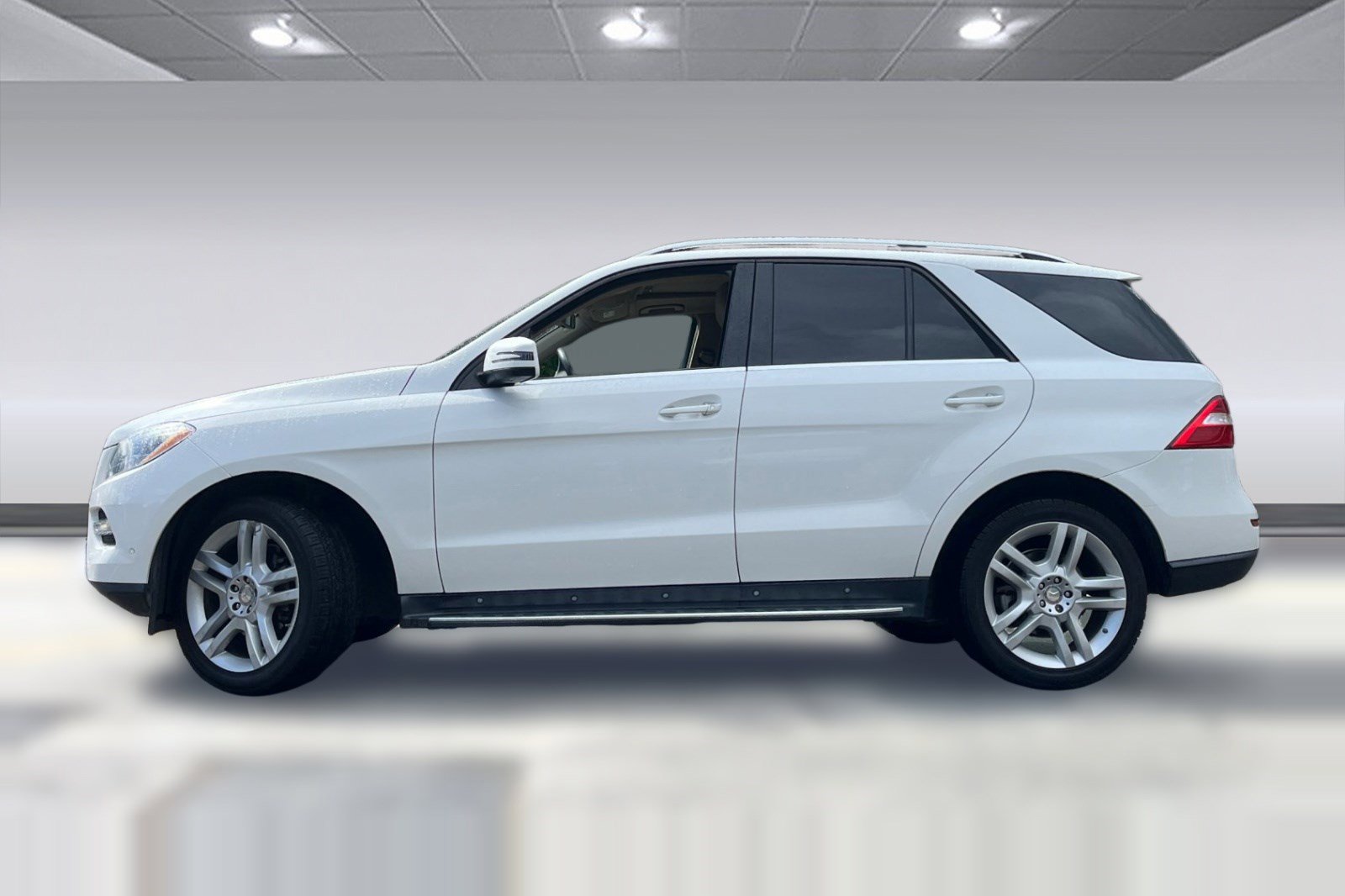 Used 2015 Mercedes-Benz ML 350 4MATIC image 2