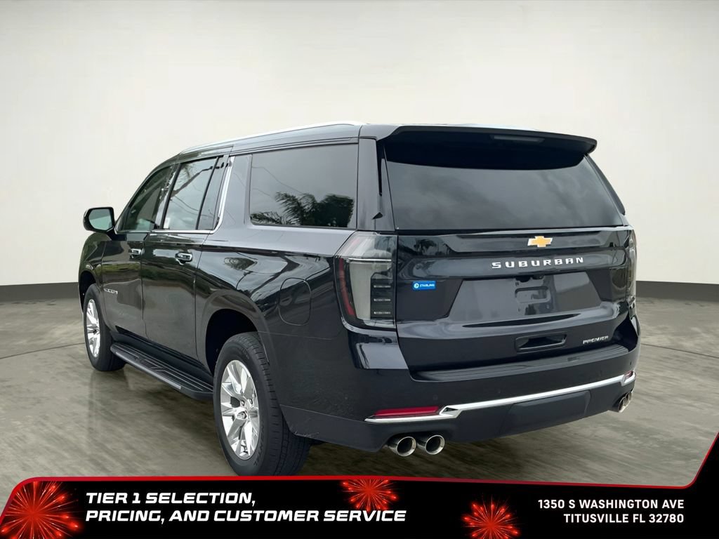 Used 2025 Chevrolet Suburban Premier RWD image 6