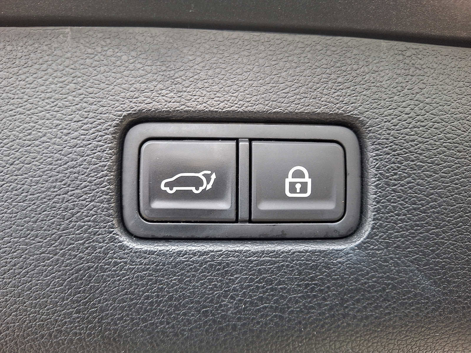 Used 2021 Genesis GV80 2.5T w/ Prestige Package 04 image 29