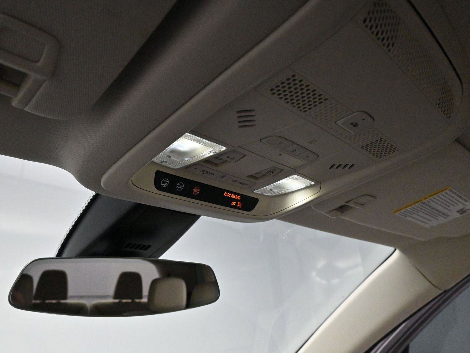 Certified 2024 Cadillac XT6 Premium Luxury image 27