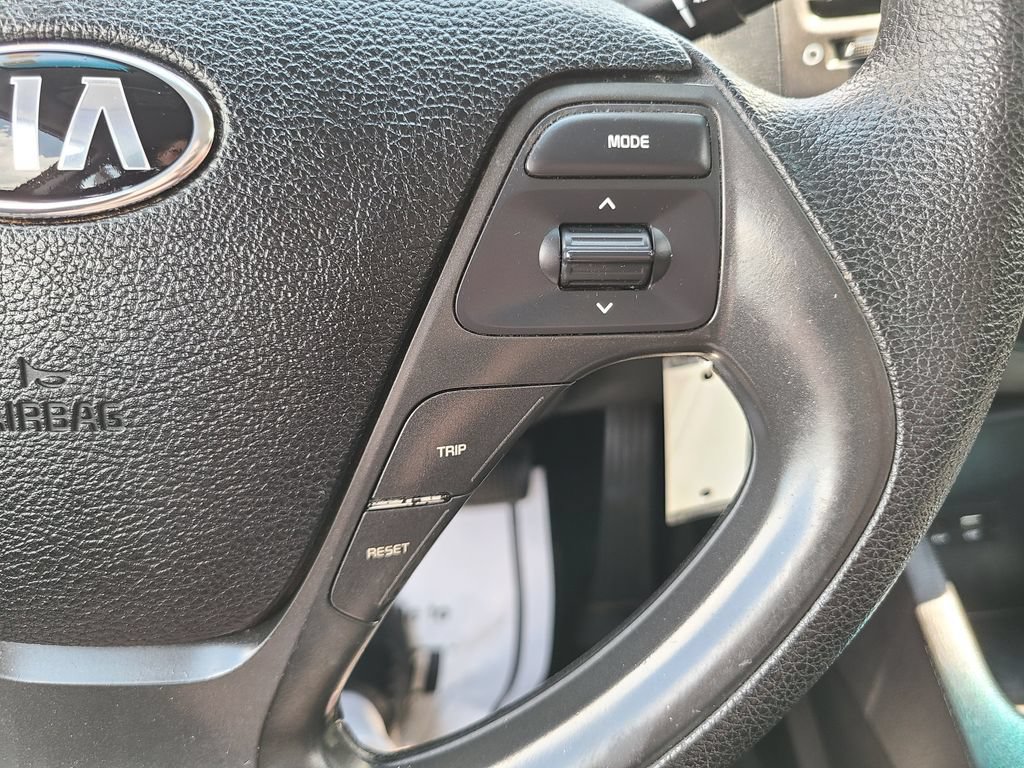 Used 2017 Kia Forte LX FWD image 27