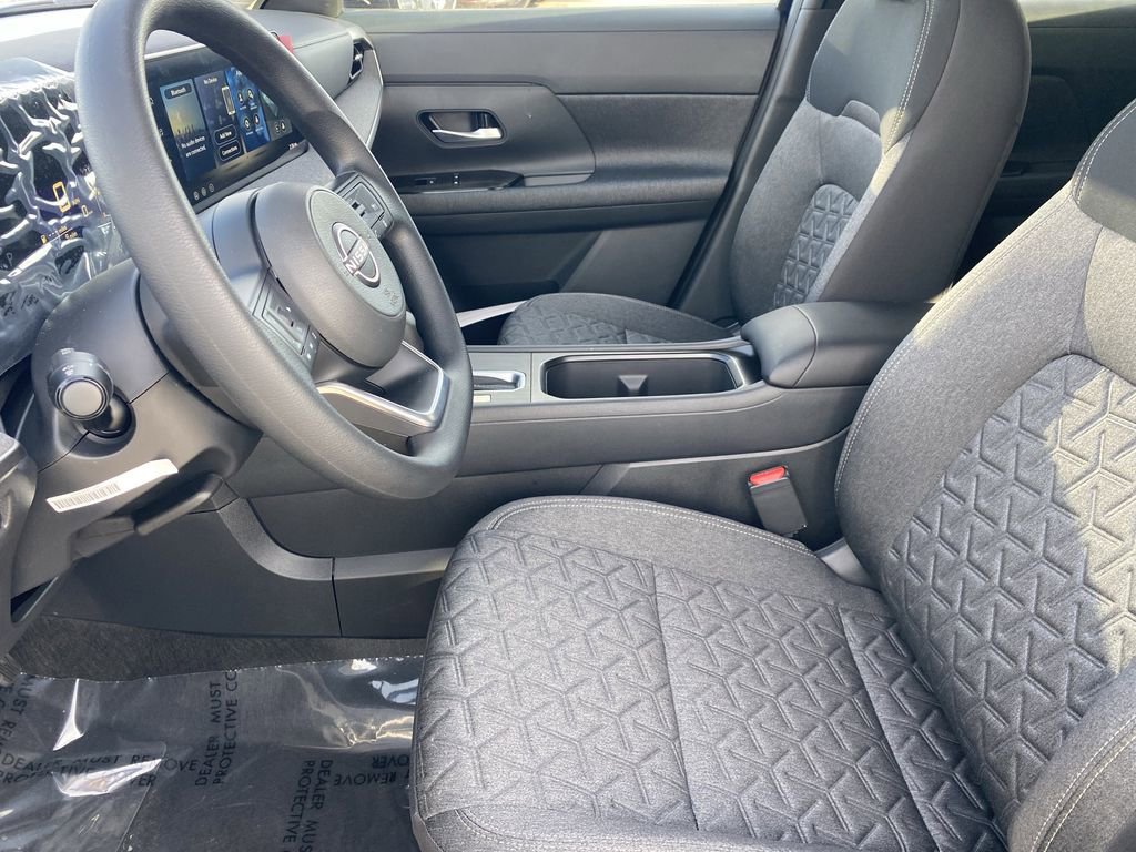 New 2026 Nissan Kicks SV image 14