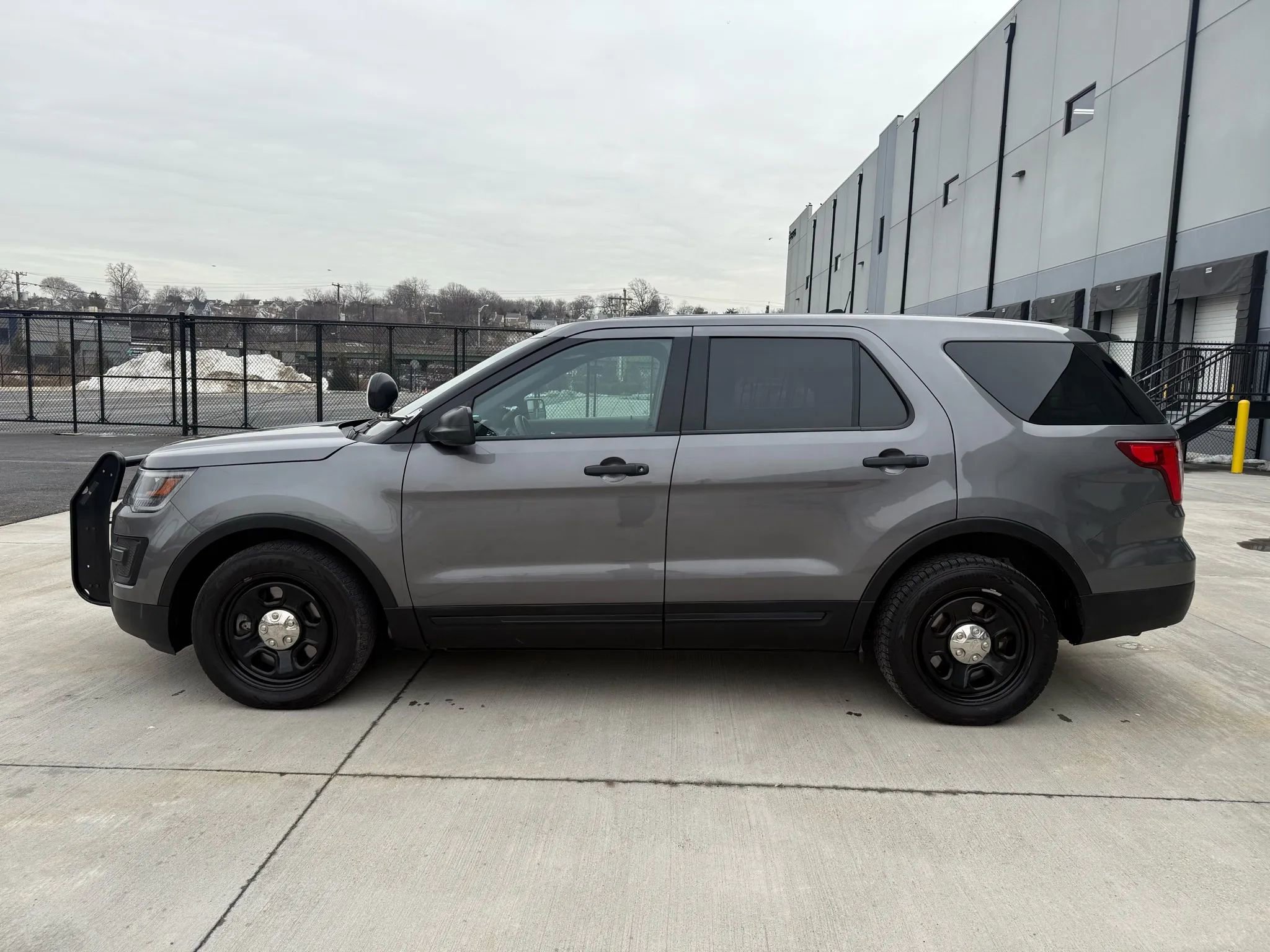 Used 2017 Ford Explorer Utility 4D Police AWD 3.7L V6 image 5