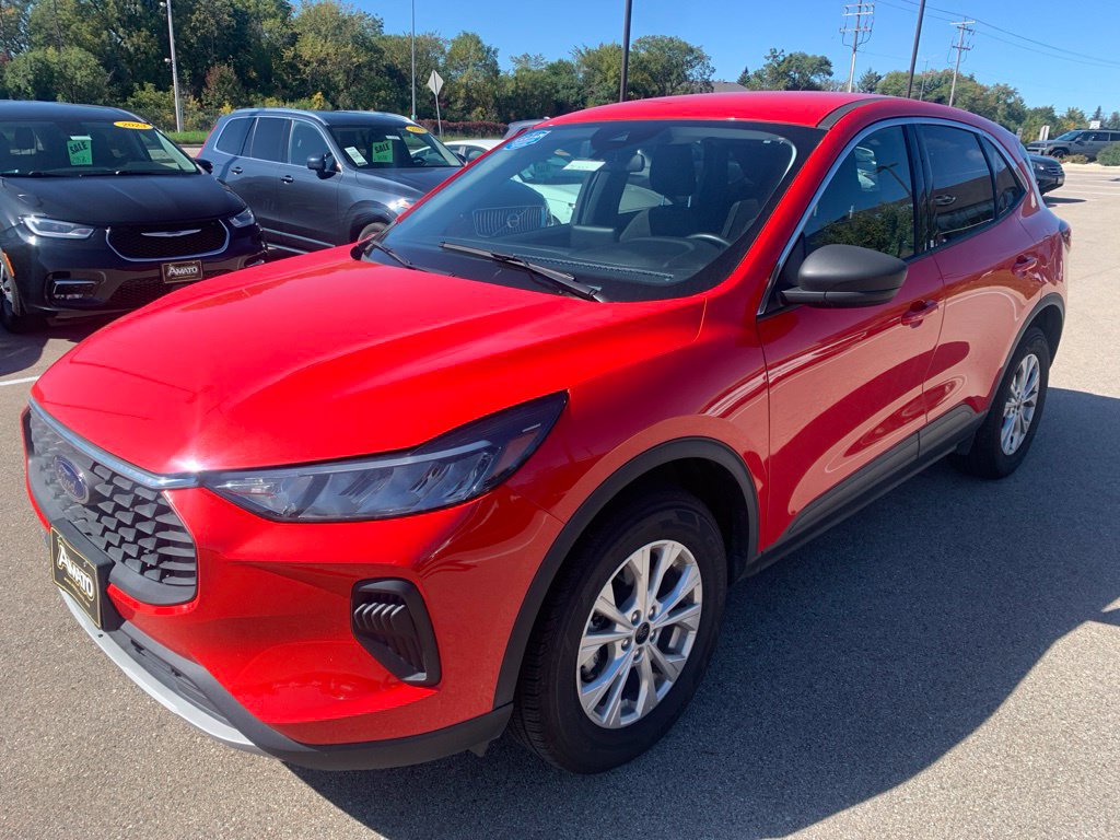 Used 2024 Ford Escape Active