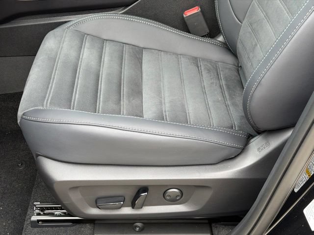 New 2026 Mitsubishi Outlander SE FWD image 23