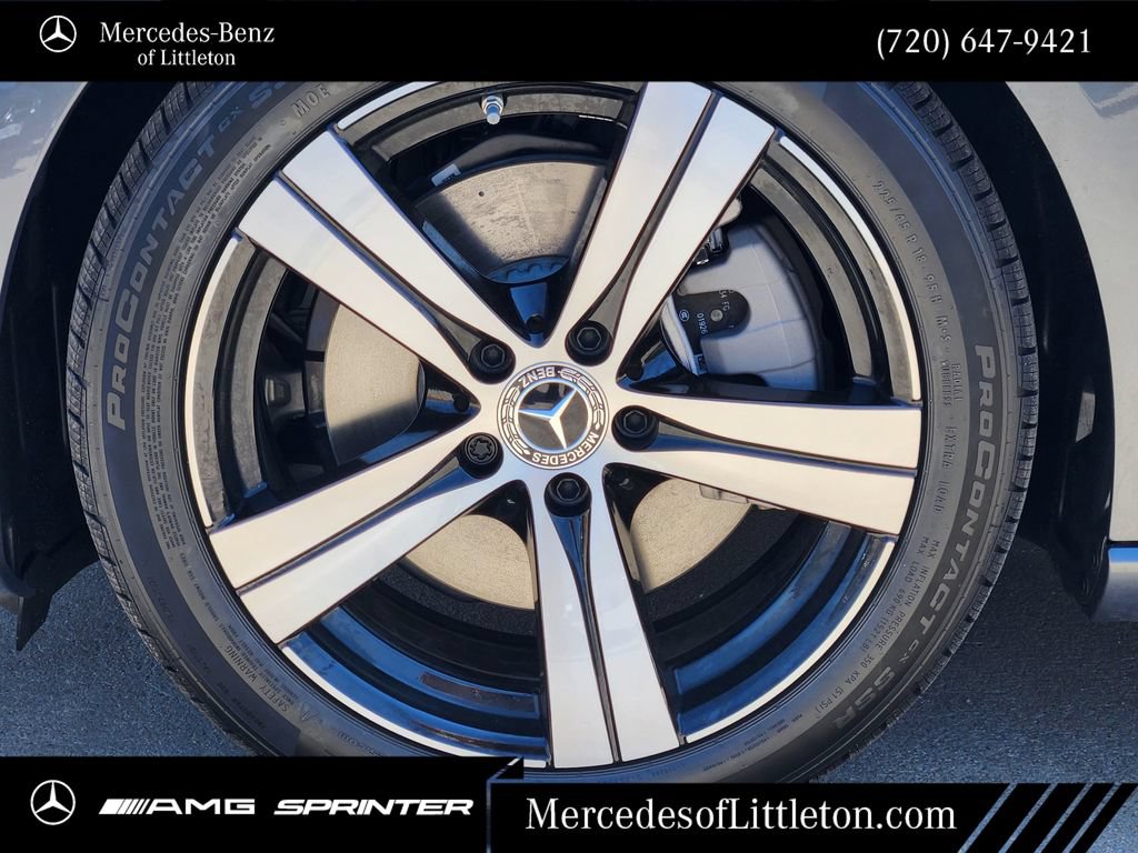 New 2026 Mercedes-Benz C 300 4MATIC Sedan image 10