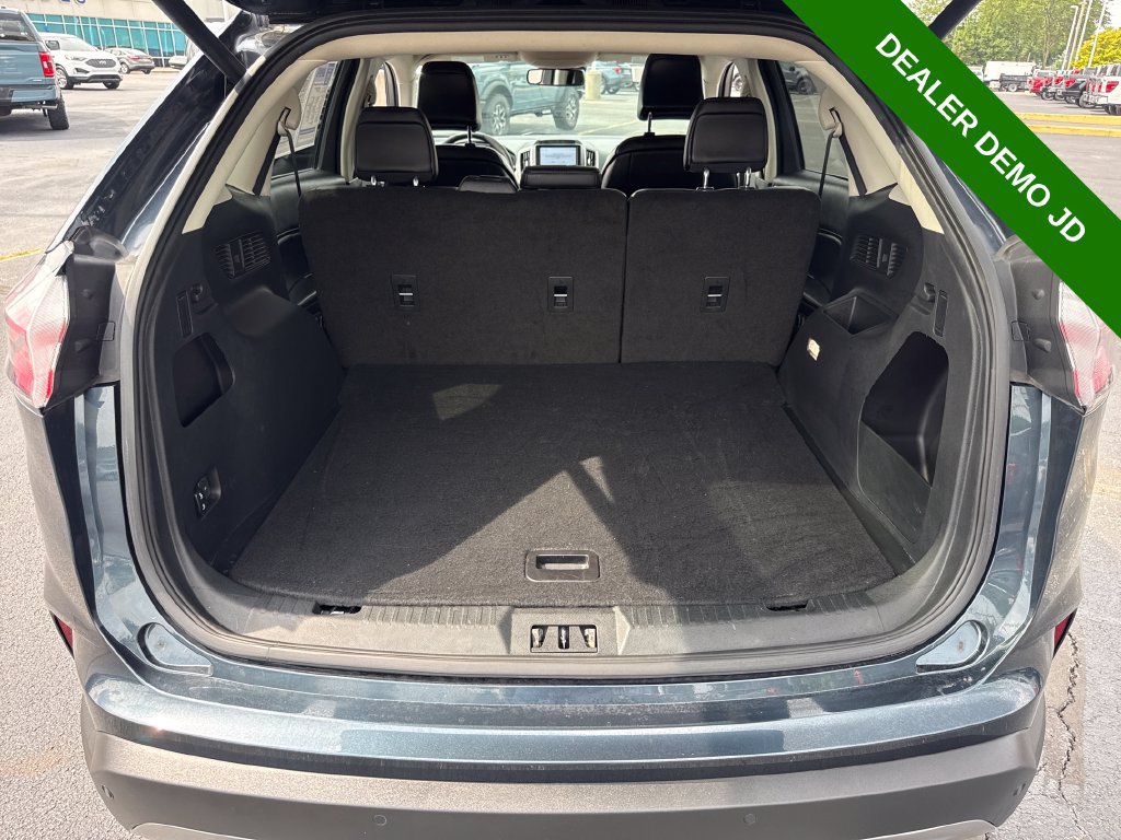 Used 2024 Ford Edge SEL w/ Convenience Package AWD/4WD image 11