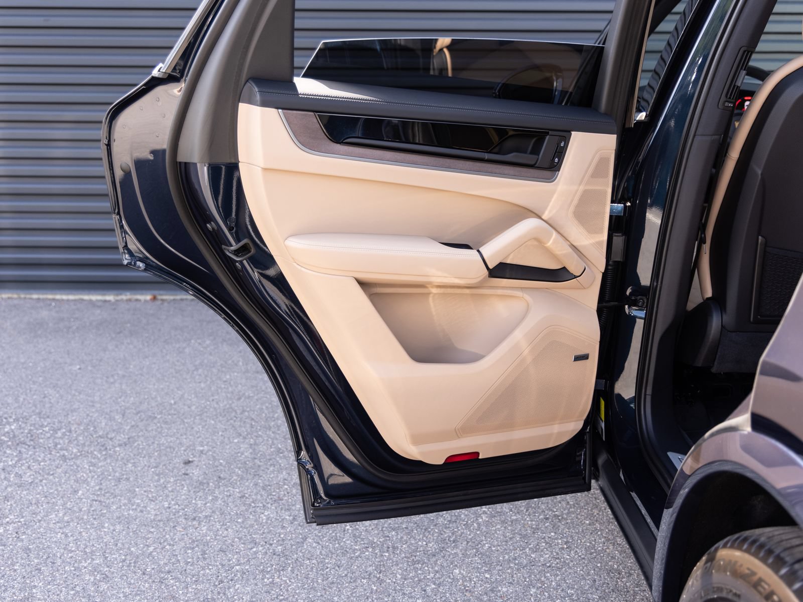 New 2026 Porsche Cayenne S AWD/4WD image 25