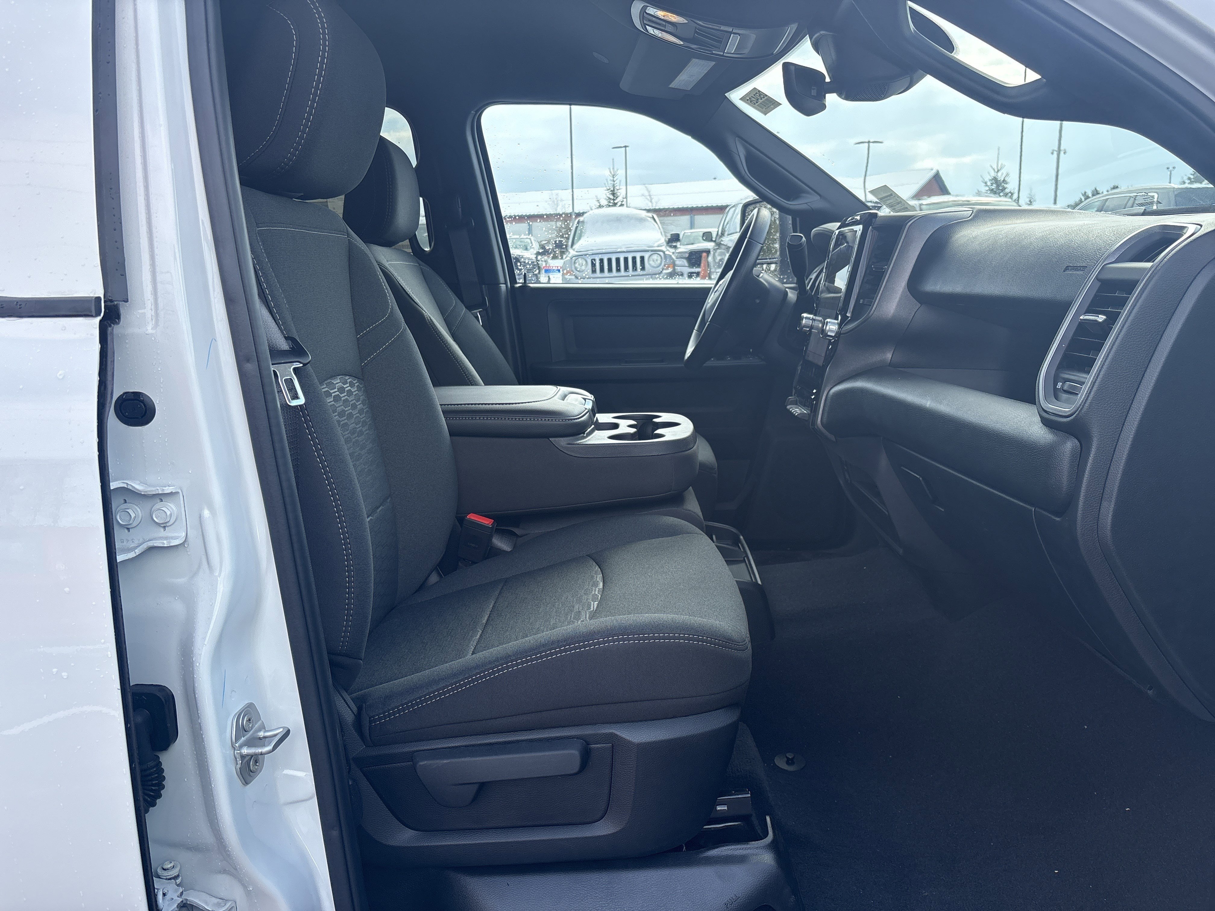 New 2025 RAM 2500 Tradesman AWD/4WD image 9