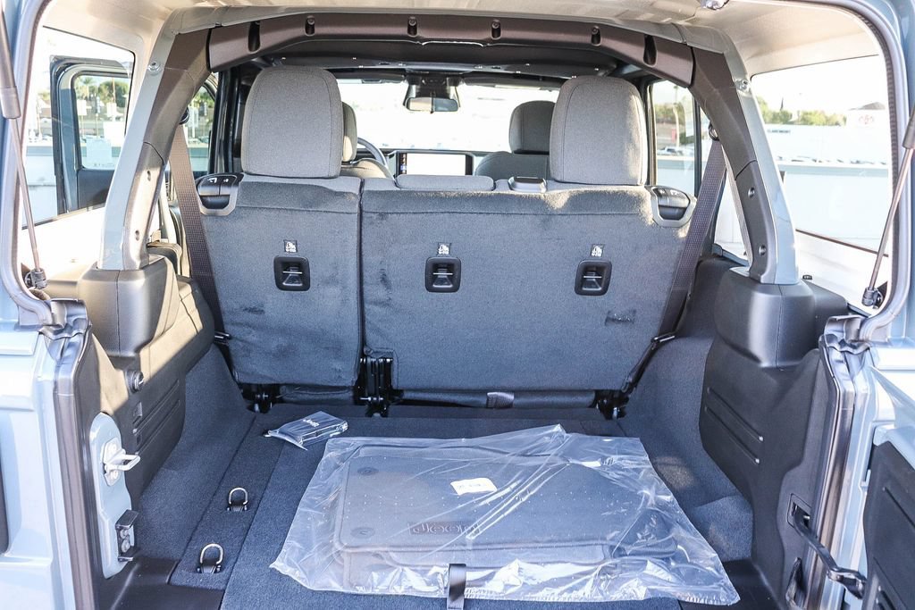 New 2026 Jeep Wrangler Unlimited Sport AWD/4WD image 29