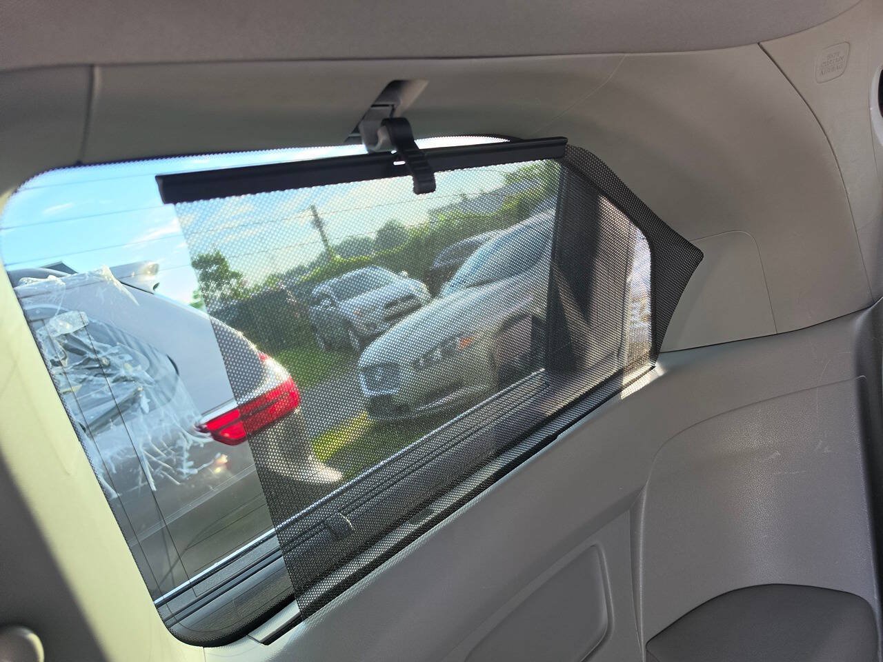 Used 2012 Honda Odyssey Touring Elite image 27
