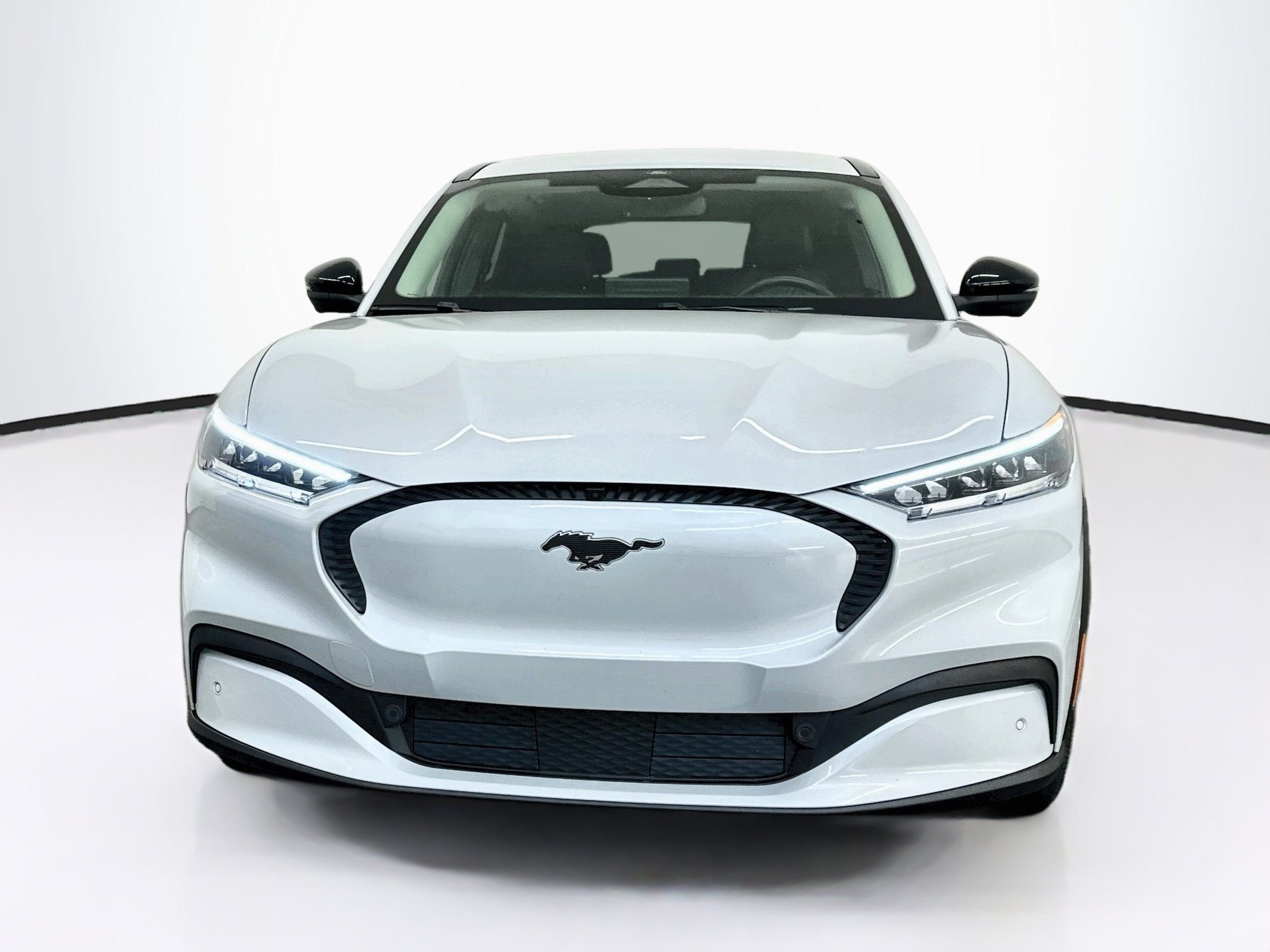 Used 2023 Ford Mustang Mach-E Select AWD/4WD image 2