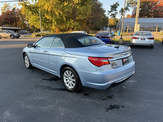 Used 2012 Chrysler 200 Touring image 10