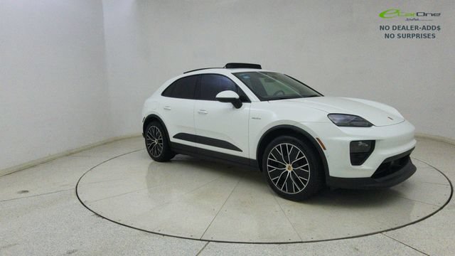 Used 2025 Porsche Macan Electric RWD image 67