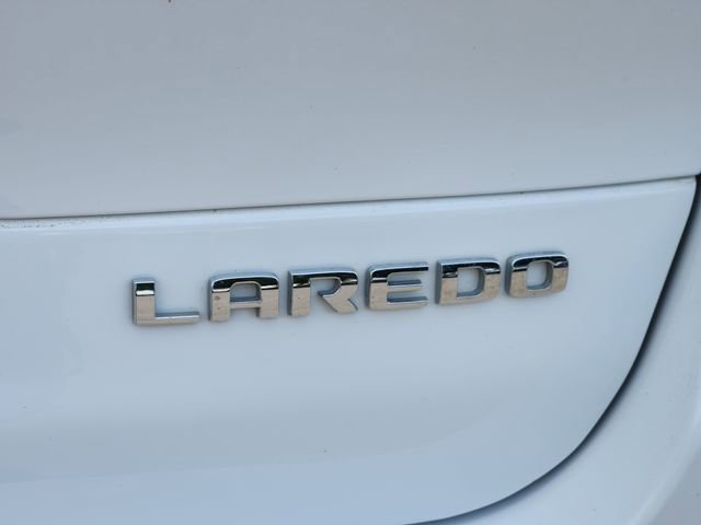 Used 2022 Jeep Grand Cherokee L Laredo w/ Luxury Tech Group I AWD/4WD image 12