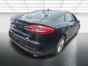 Used 2019 Ford Fusion SE image 13
