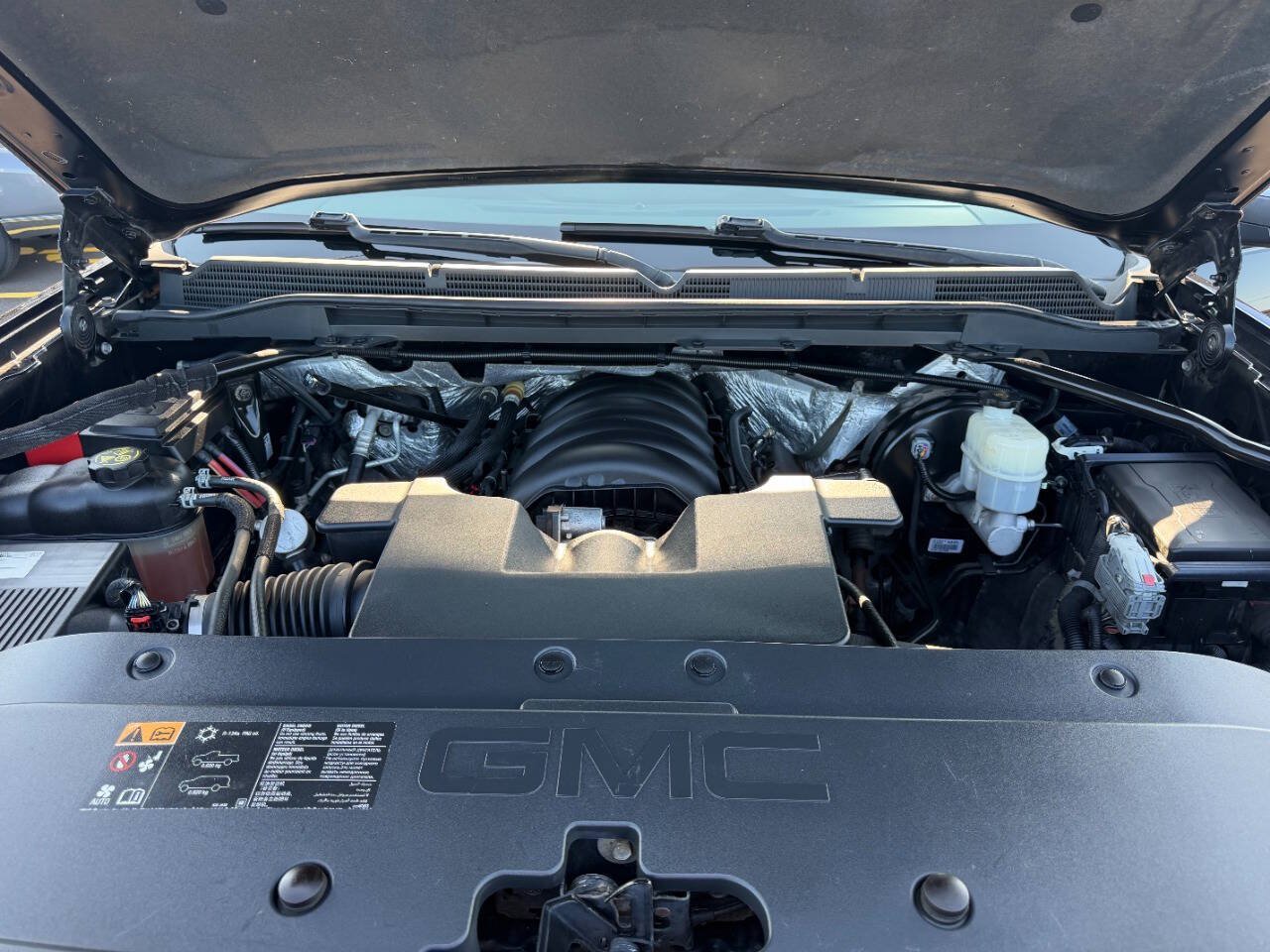 Used 2015 GMC Sierra 1500 SLT AWD/4WD image 9