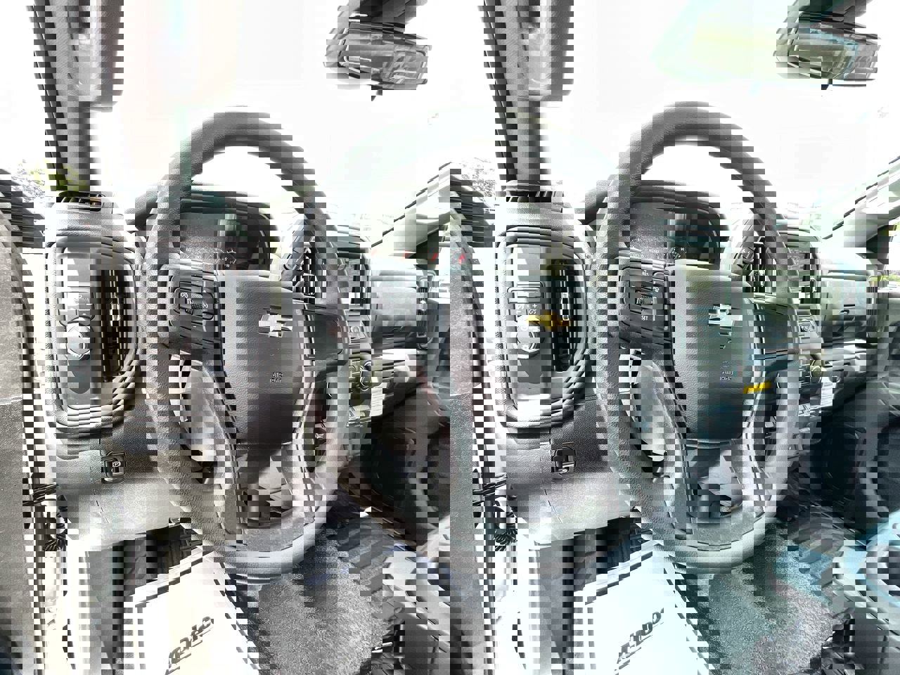 New 2025 Chevrolet Silverado 1500 W/T w/ WT Value Package image 10