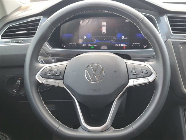 Used 2024 Volkswagen Tiguan Wolfsburg Edition image 27