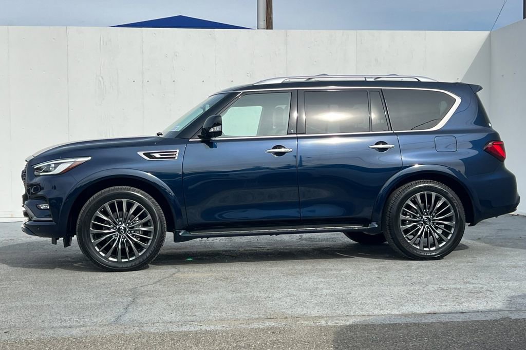 Certified 2023 INFINITI QX80 Premium Select w/ Cargo Package image 6