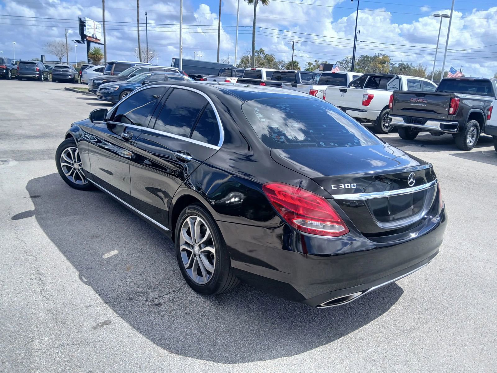 Used 2017 Mercedes-Benz C 300 Sedan w/ Premium 1 Package image 5