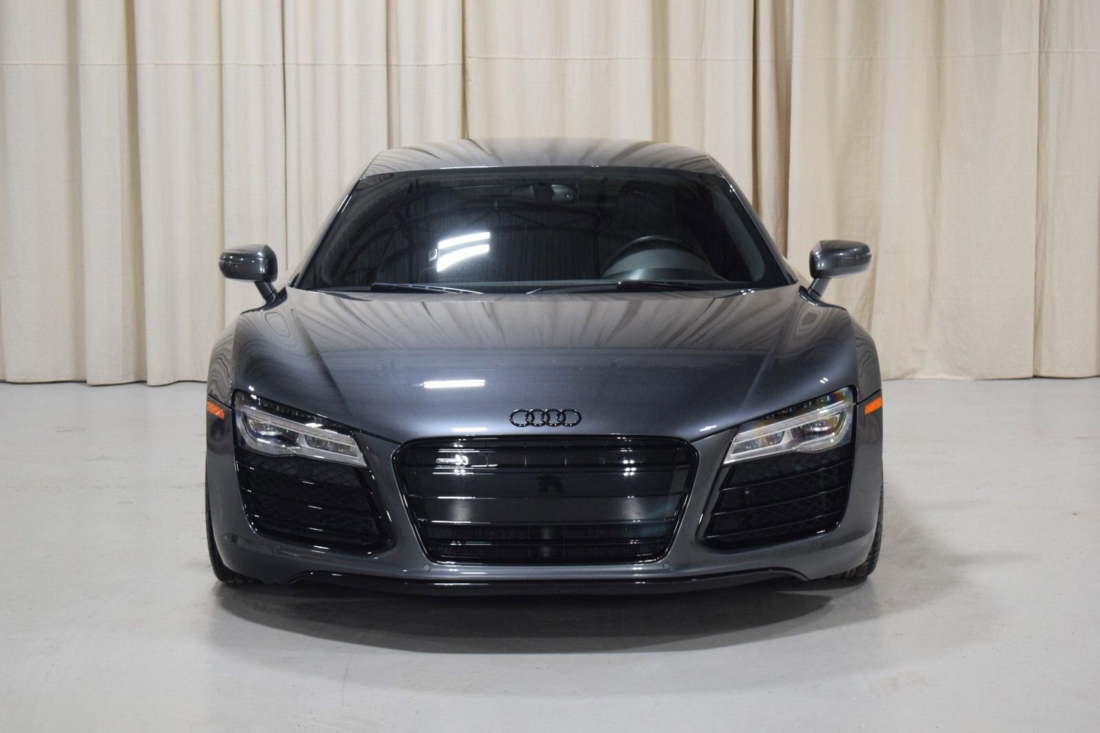 Used 2014 Audi R8 V8 w/ Convenience Package image 8