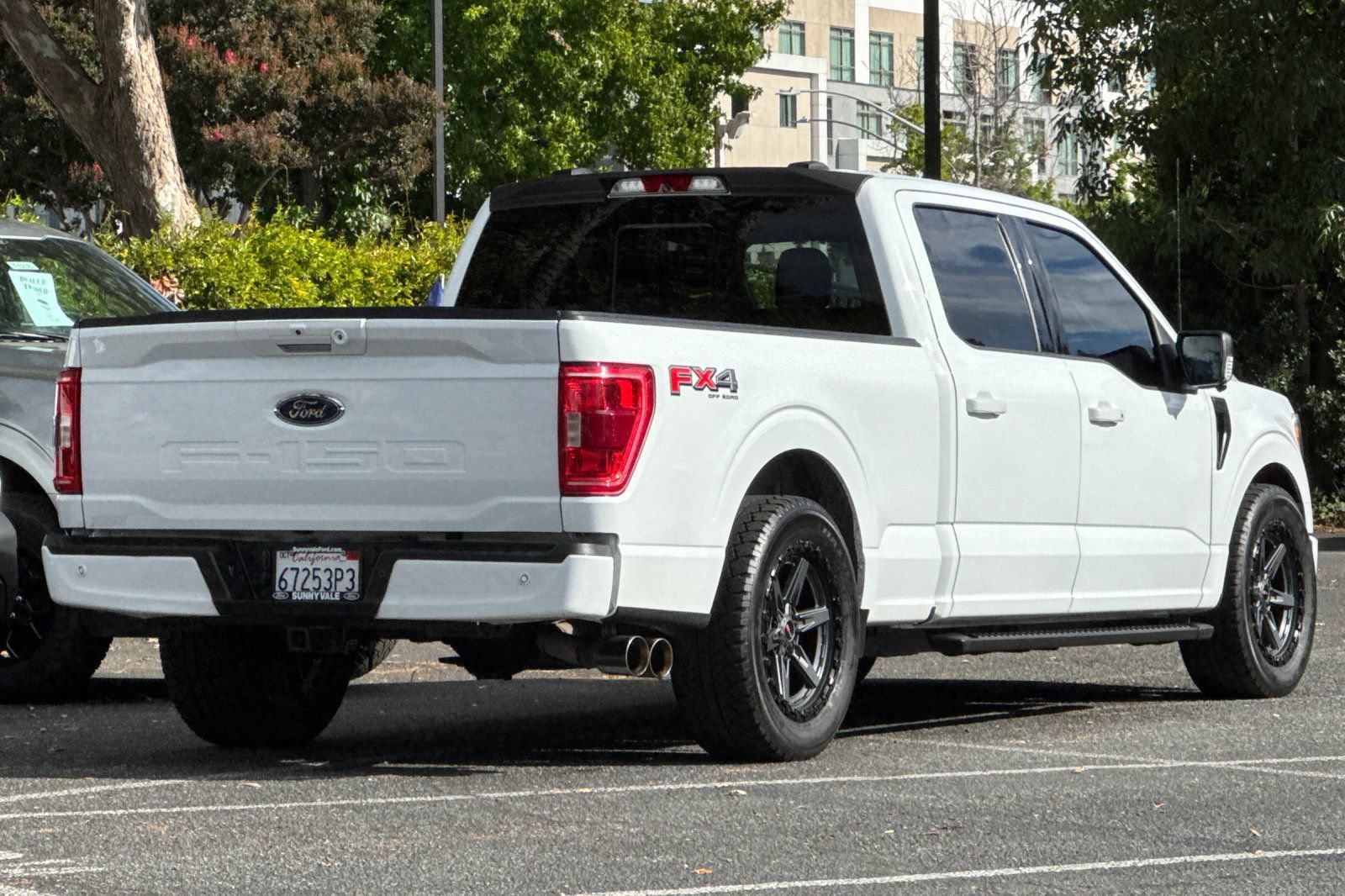 Used 2022 Ford F150 XLT w/ Equipment Group 302A High AWD/4WD image 4