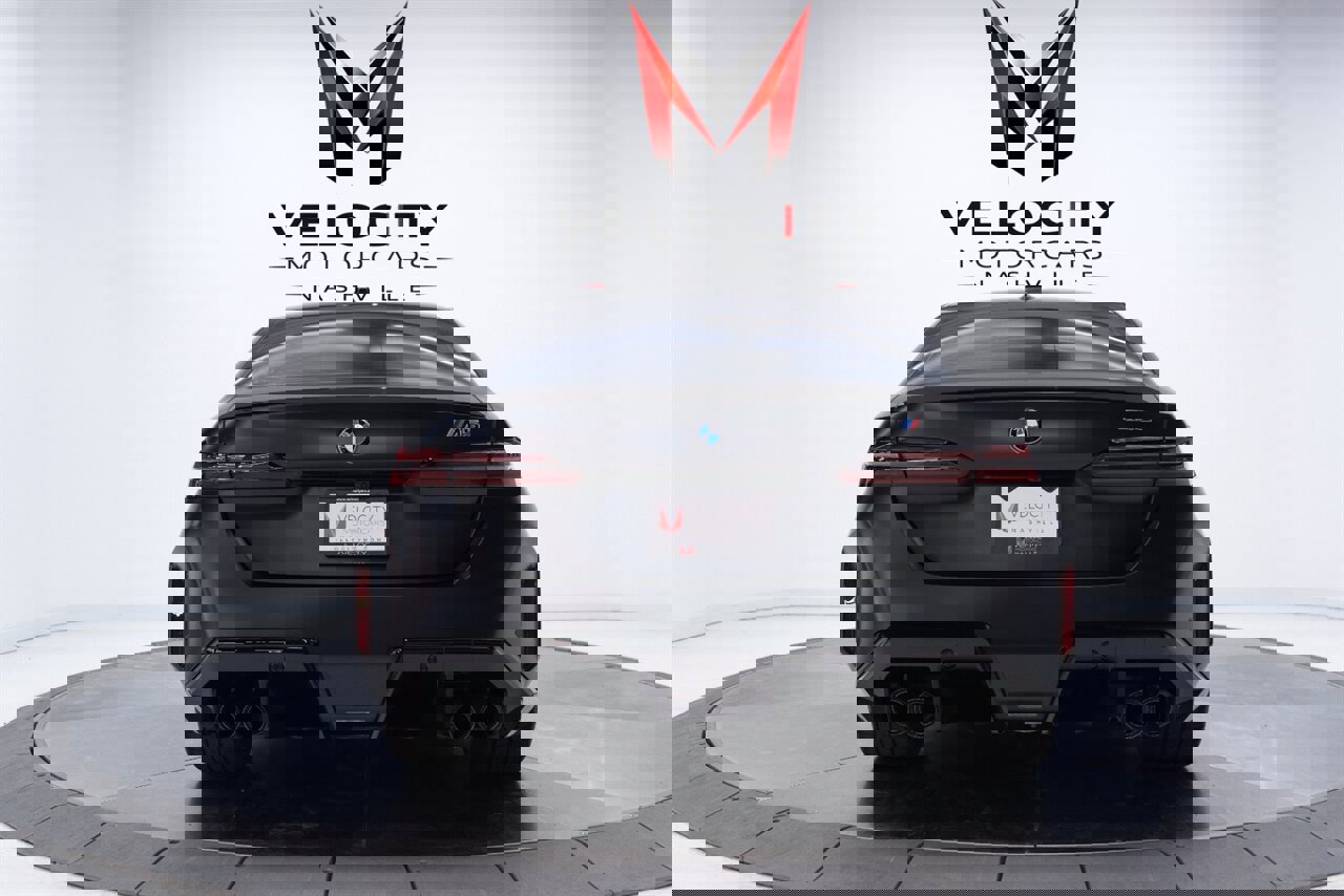 Used 2025 BMW M5 w/ Carbon Package image 7