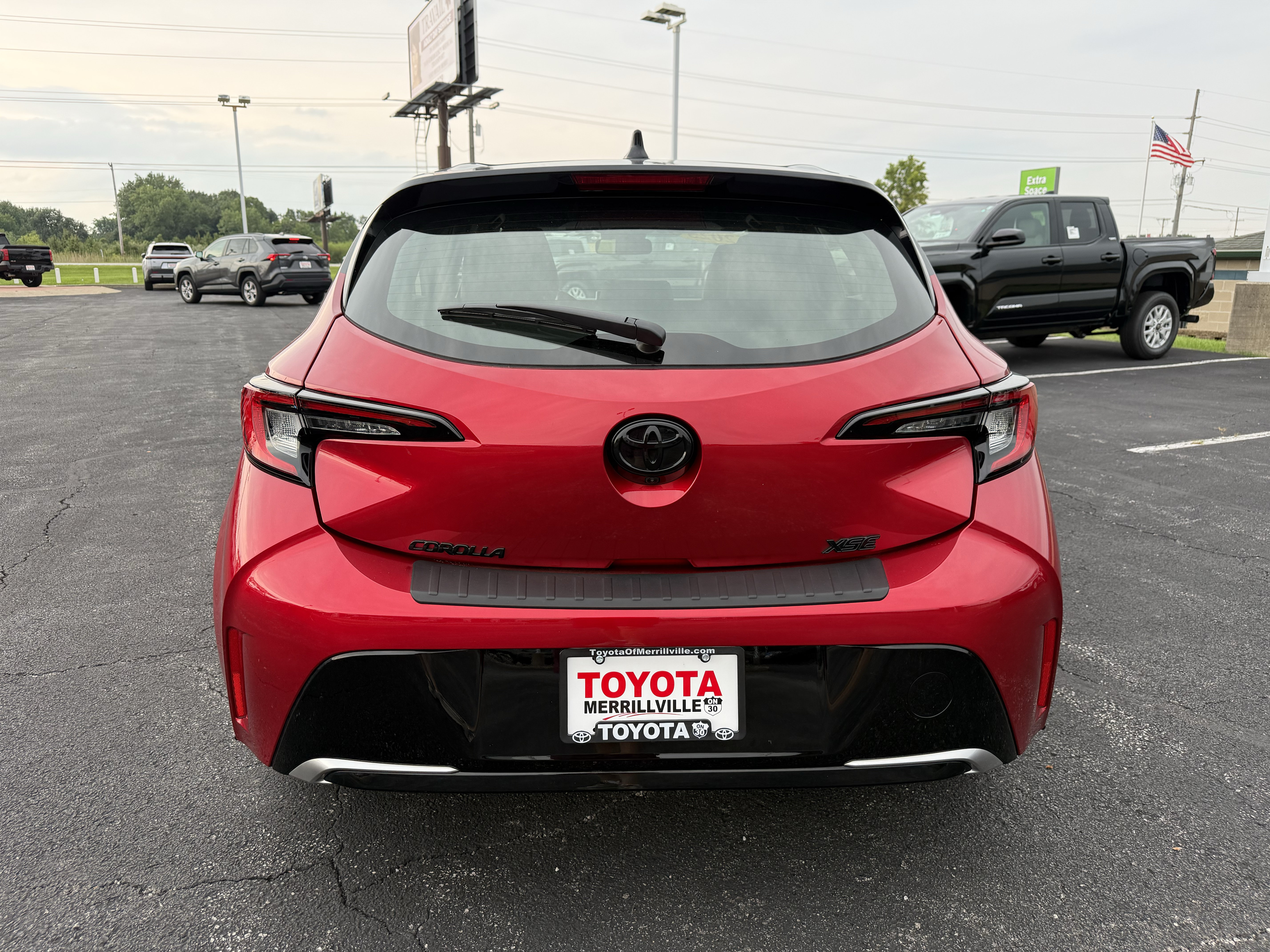 Used 2025 Toyota Corolla XSE FWD image 9