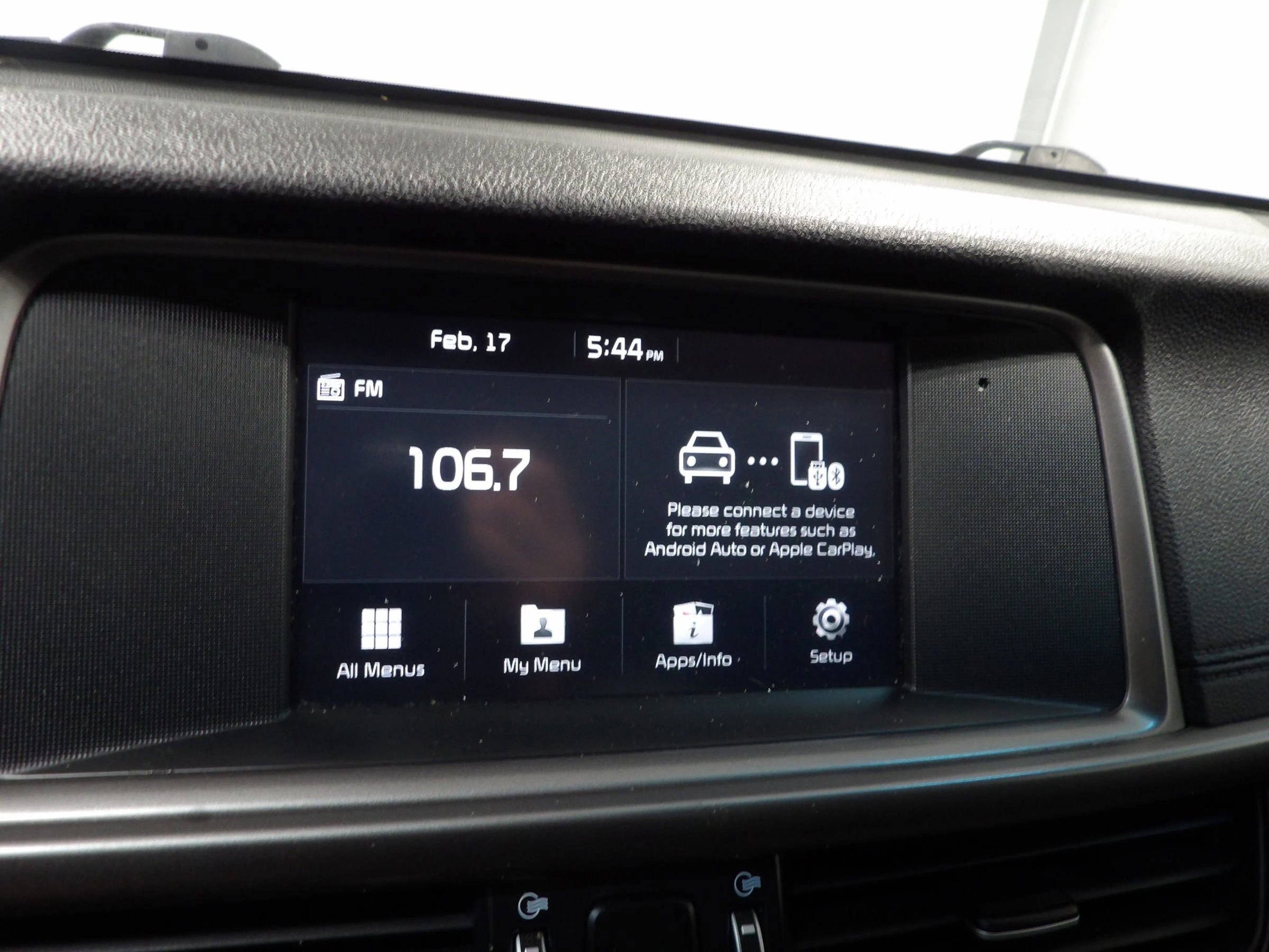 Used 2018 Kia Optima LX w/ 17" Alloy Wheels Package image 16