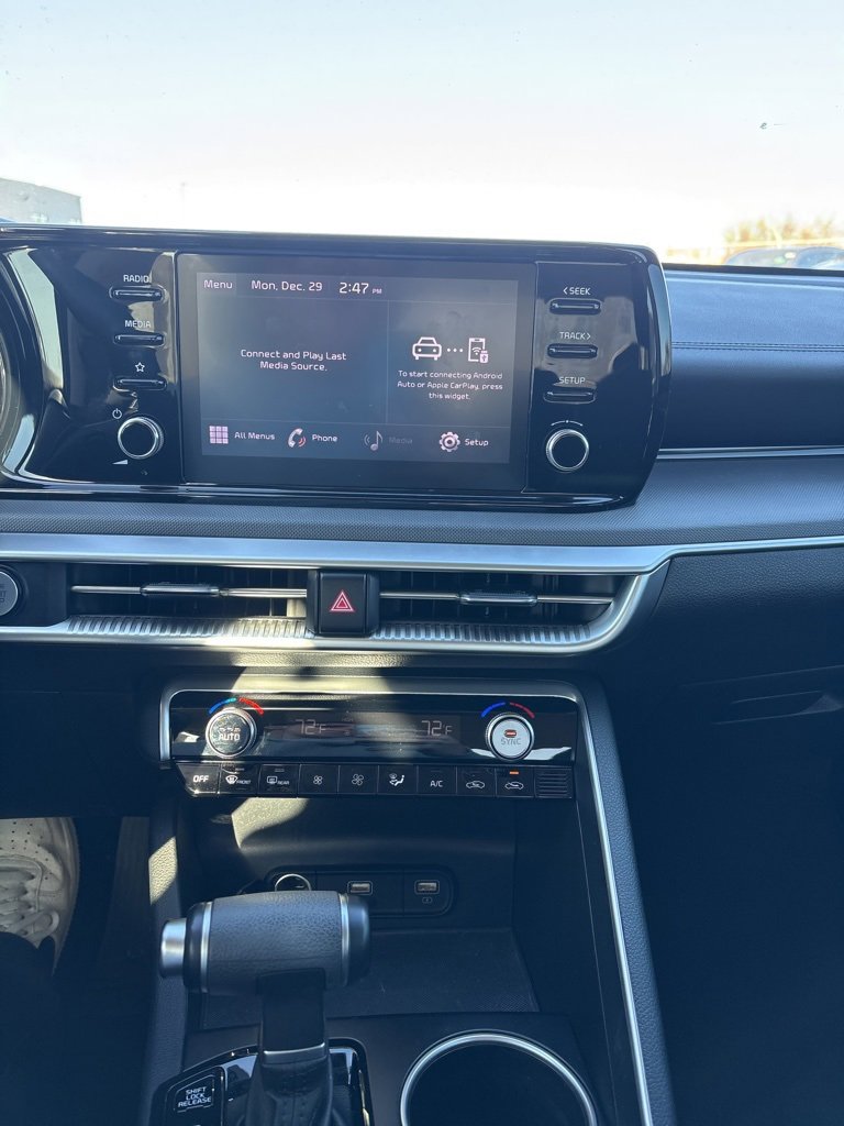 Used 2022 Kia K5 LXS image 12