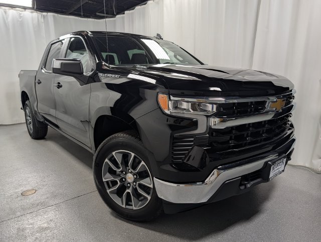 New 2026 Chevrolet Silverado 1500 LT AWD/4WD image 2