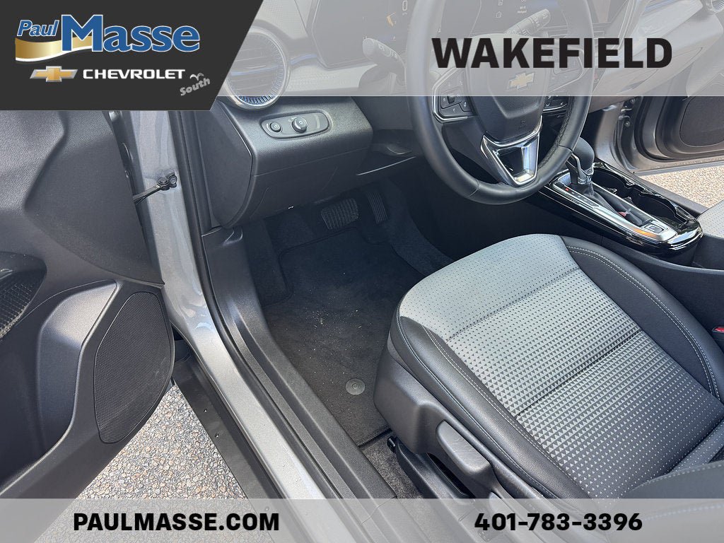 Certified 2026 Chevrolet Trax LT w/ Driver Confidence Package FWD image 13