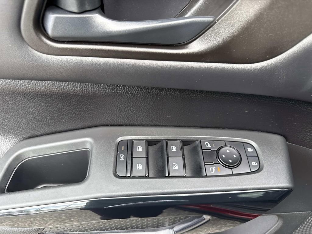 Certified 2024 Nissan Pathfinder SV image 20