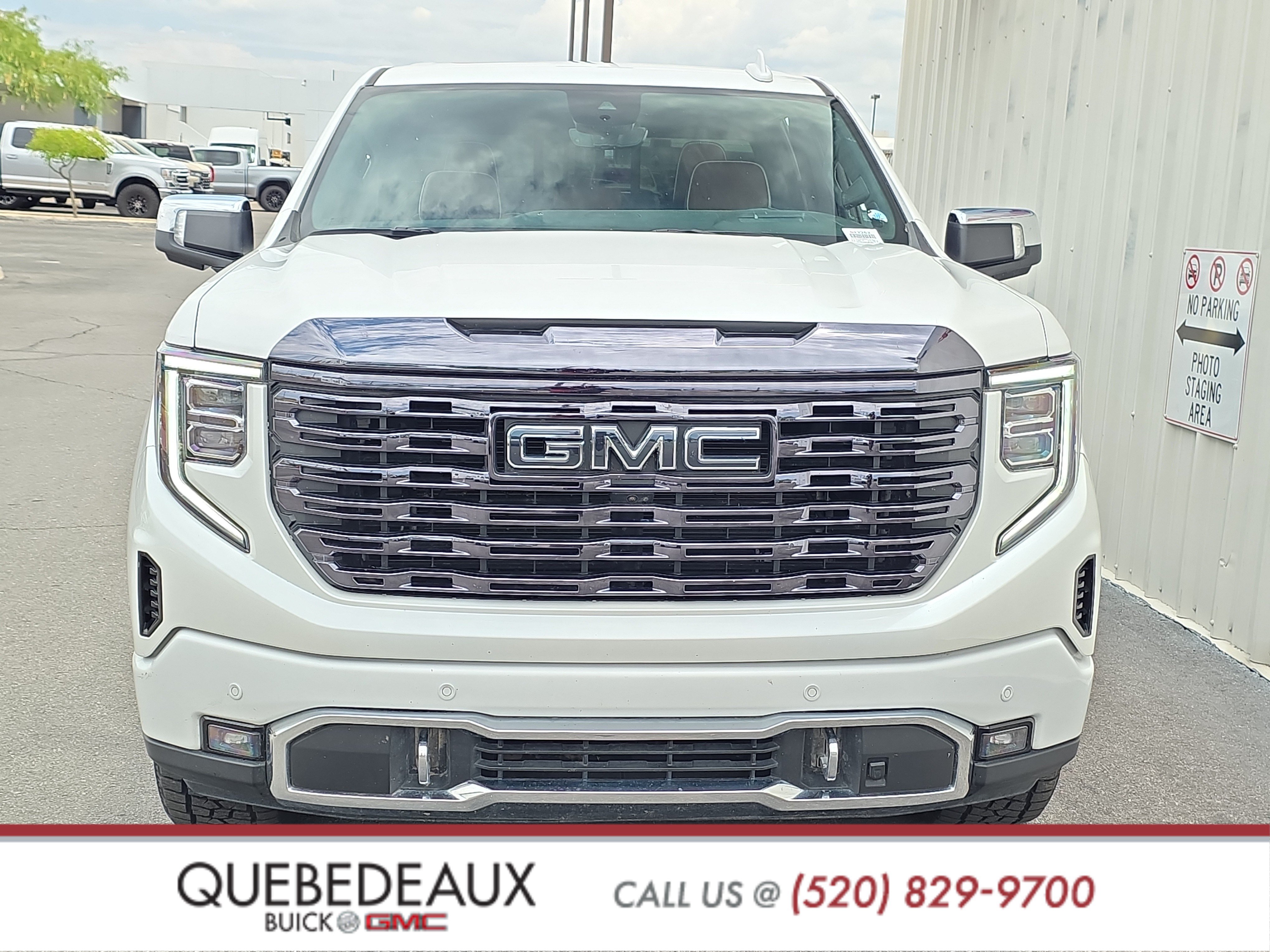 Used 2022 GMC Sierra 1500 Denali Ultimate AWD/4WD image 2