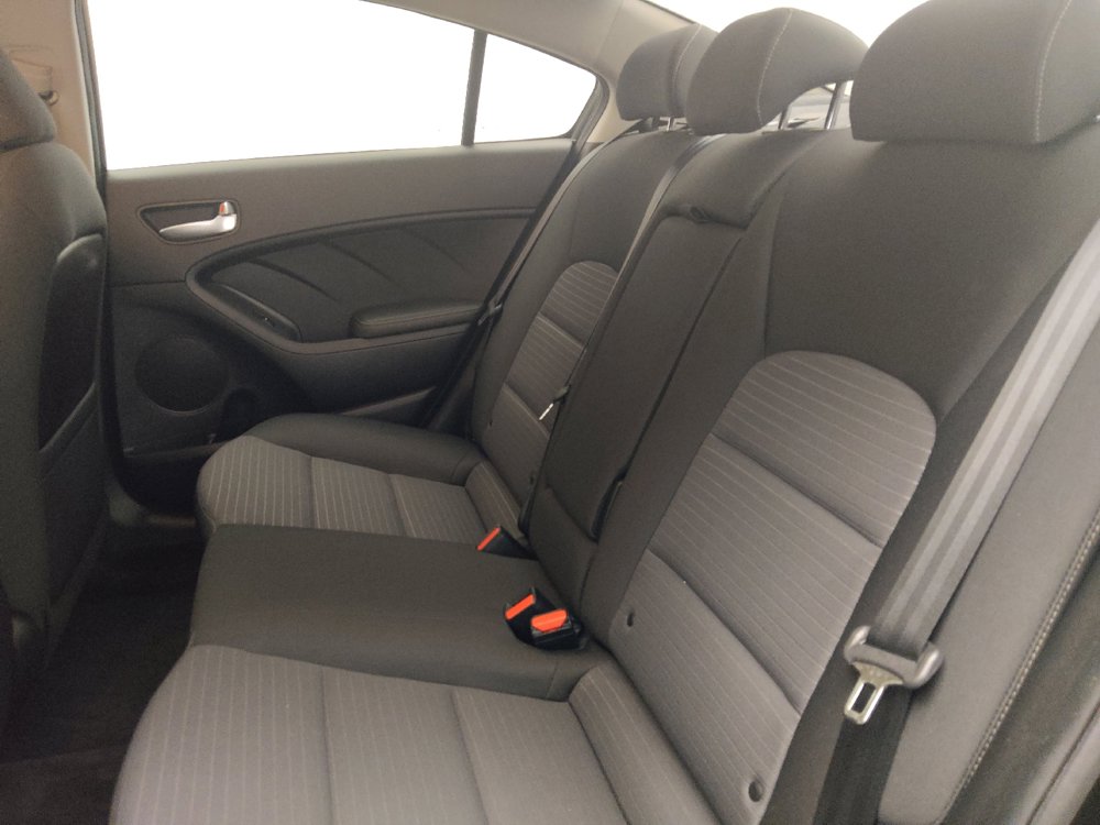 Used 2017 Kia Forte LX w/ LX Popular Package FWD image 18